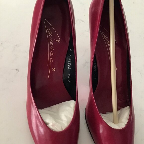 Caressa Women Leather Shoes - Picture 3 of 7